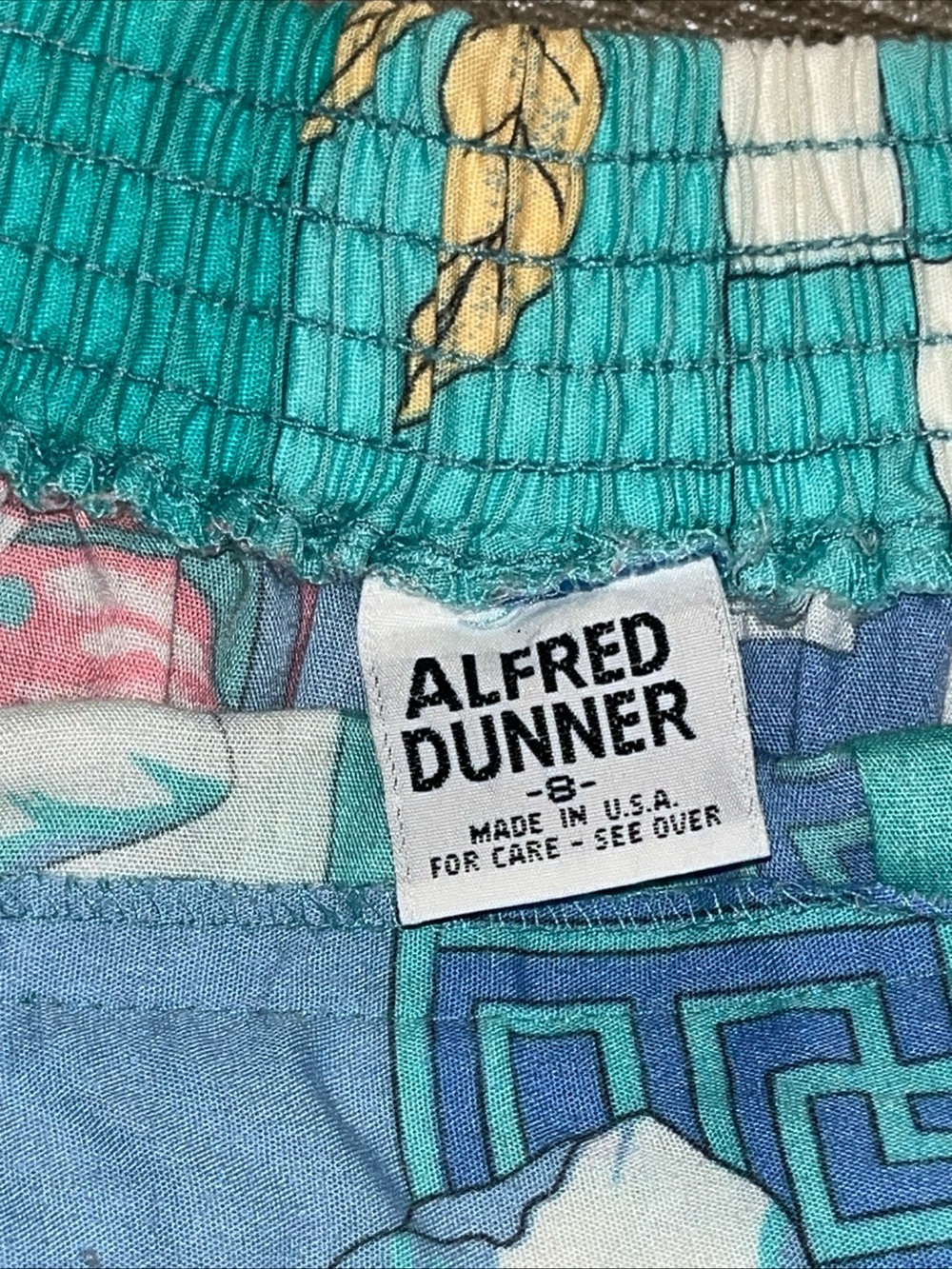 Vintage Alfred Dunner Floral Greek Key Pleated Bermuda Wide Leg Shorts Hi Rise 8 - Picture 10 of 11